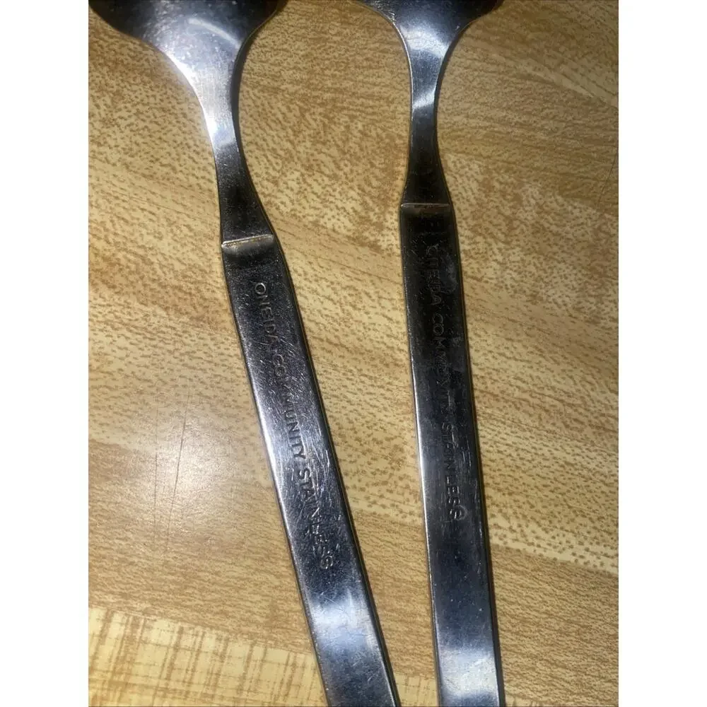 Pair Oneida Community Isabella Grapefruit Teaspoons Flatware Stainless (2) MCM